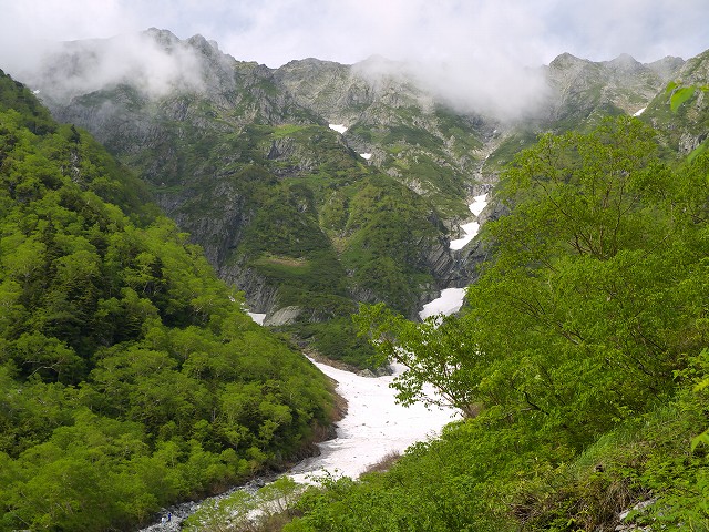 p7025054